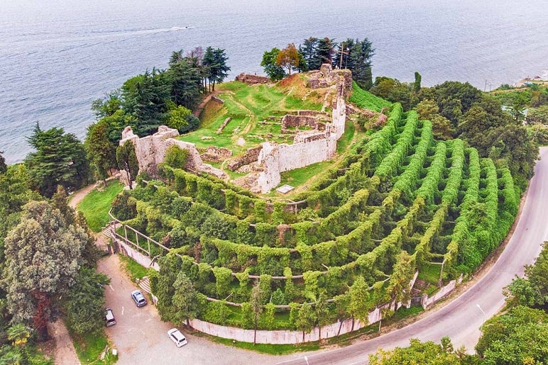 petra.-vid-s-ptichievo-poleta